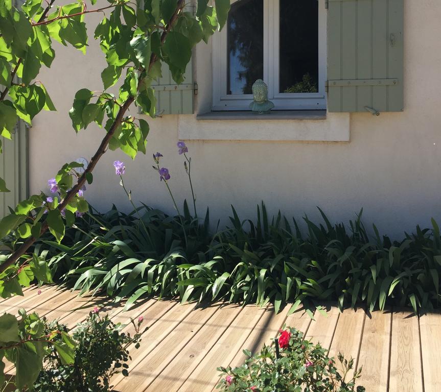 Mas De Mariette Bed & Breakfast Noves Eksteriør bilde