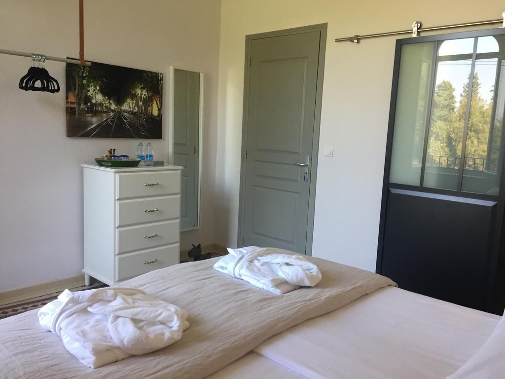 Mas De Mariette Bed & Breakfast Noves Eksteriør bilde